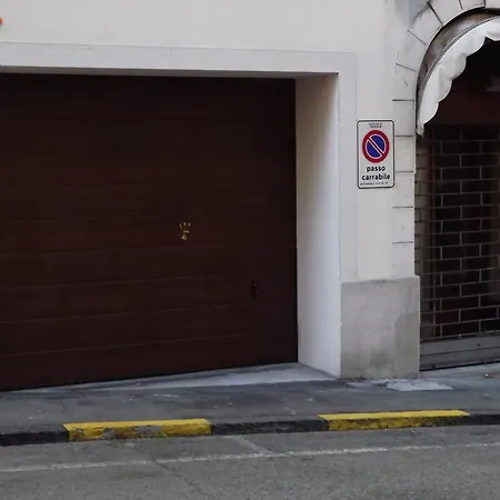 Gens Julia Couette-café 4*