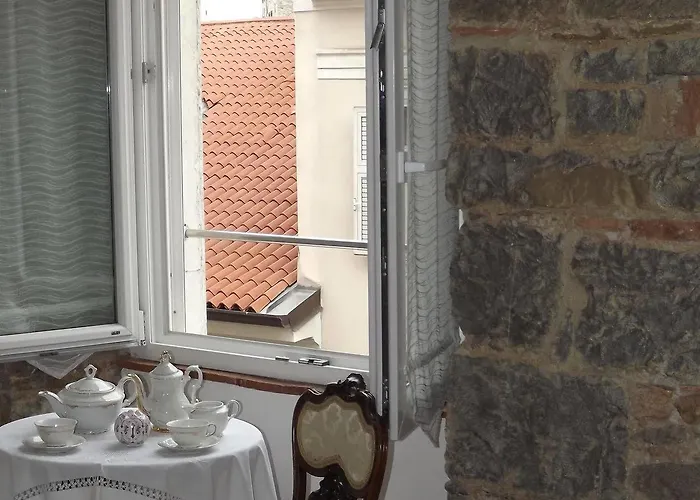 Gens Julia Couette-café 4*