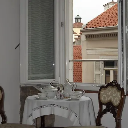 Gens Julia 4* Τεργέστη