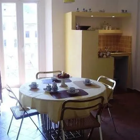 Gens Julia Bed and Breakfast